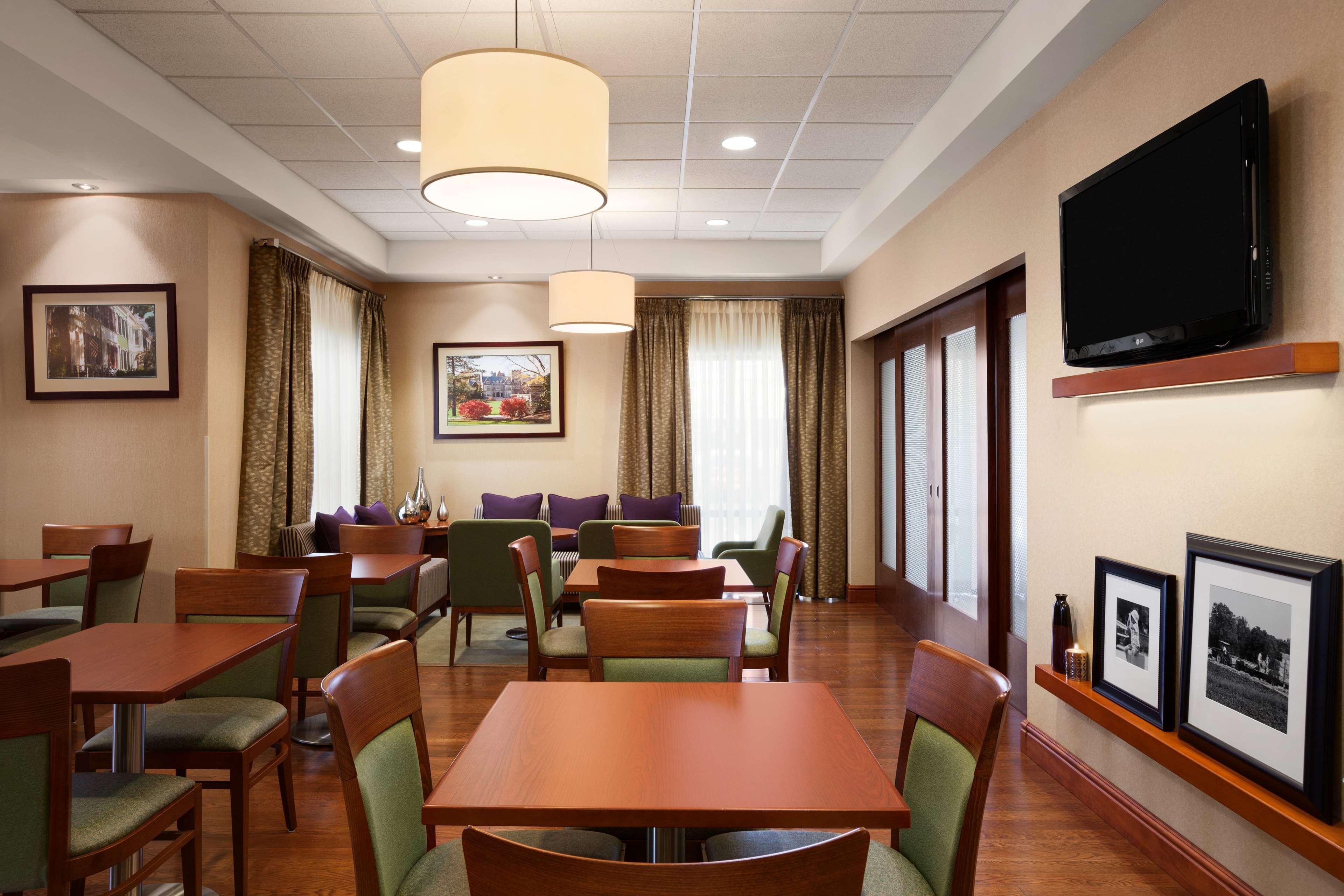 Hampton Inn Geneva Zewnętrze zdjęcie